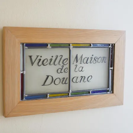 Apartment La Vieille Maison De La Douane Talmont-sur-Gironde