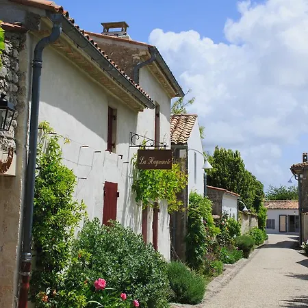 La Vieille Maison De La Douane Apartment *